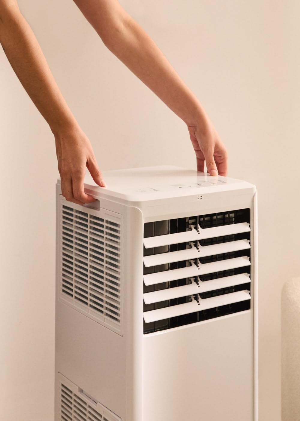 A/C portátil 3-en-1. 7000BTU, 26m², deshumidificador 36L/día.